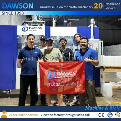 ปริมาณผลิต 130 กิโลกรัมต่อชั่วโมง 20 ลิตร เจอร์รี่ กล่อง Extrusion HDPE Molding พลาสติก Drum Blow Molding Machine 4.4 โดย 3.4 โดย 3.6 เมตร