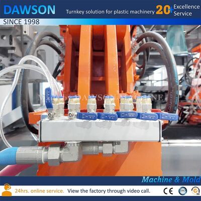 เครื่องเป่าขึ้นรูปด้วยการอัดรีดกำลังผลิต 130 กก. ต่อชั่วโมง สำหรับการผลิตพลาสติกความเร็วสูง HDPE แกลลอนน้ำมันขนาด 5 ลิตร