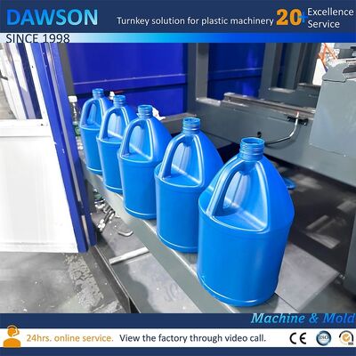 สกรู LD Ratio 24 11kw มอเตอร์ปั๊มน้ำมัน กำลังไฟ HDPE Jerry Can เครื่องเป่าขวด เครื่องเป่าขึ้นรูป 10 15 20 25 30L