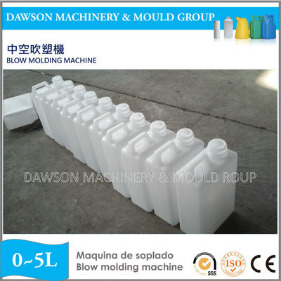 HDPE 2L 5L น้ํามันถัง อัตโนมัติถอดถัง Jerry สามารถทําน้ํากระป๋อง extrusion blowoulding เครื่อง